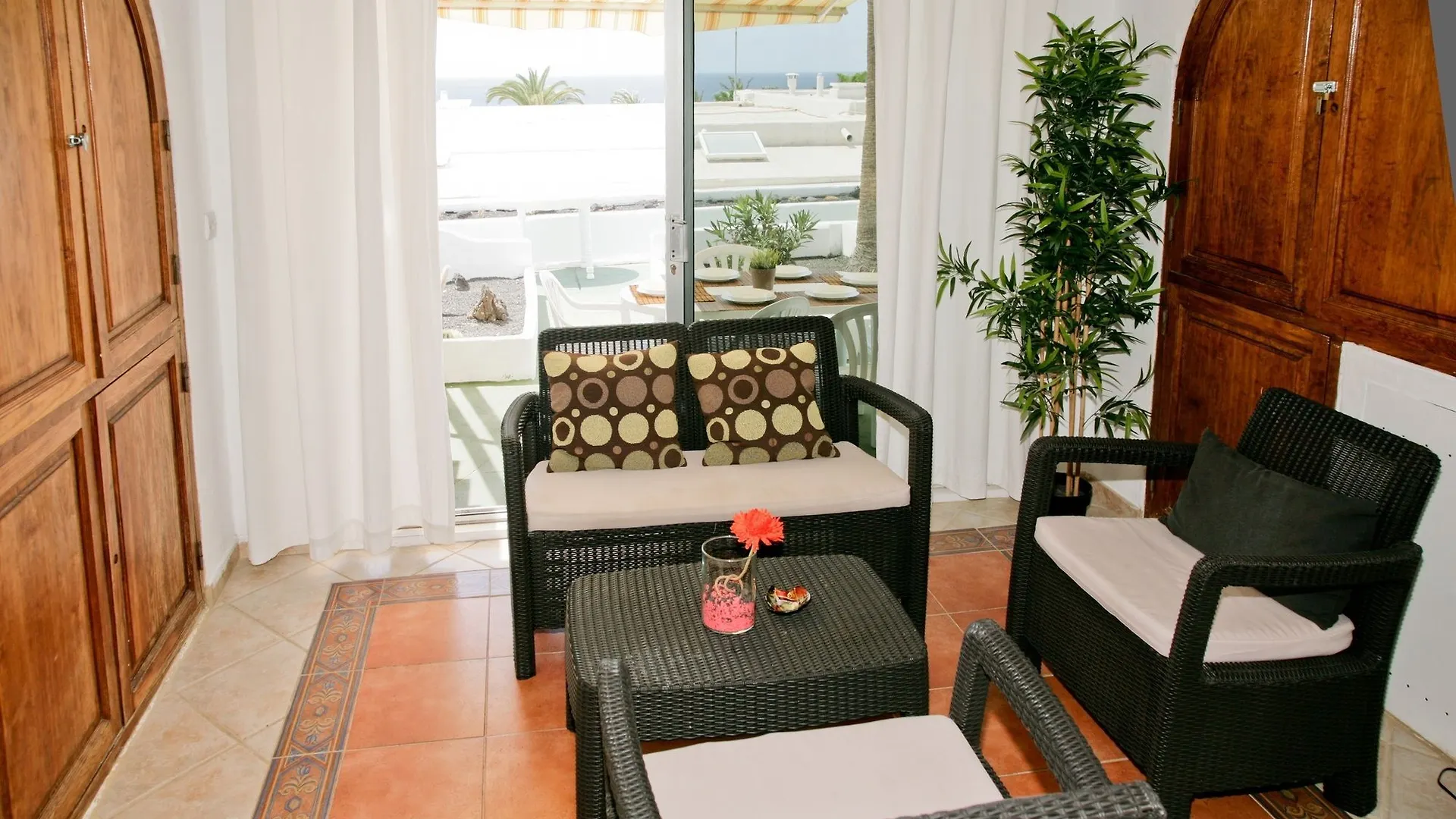 Sea-View Apartment In Lanzarote, Canary Islands, W/ Pool And Wifi 300M Tías 0*,  Španělsko